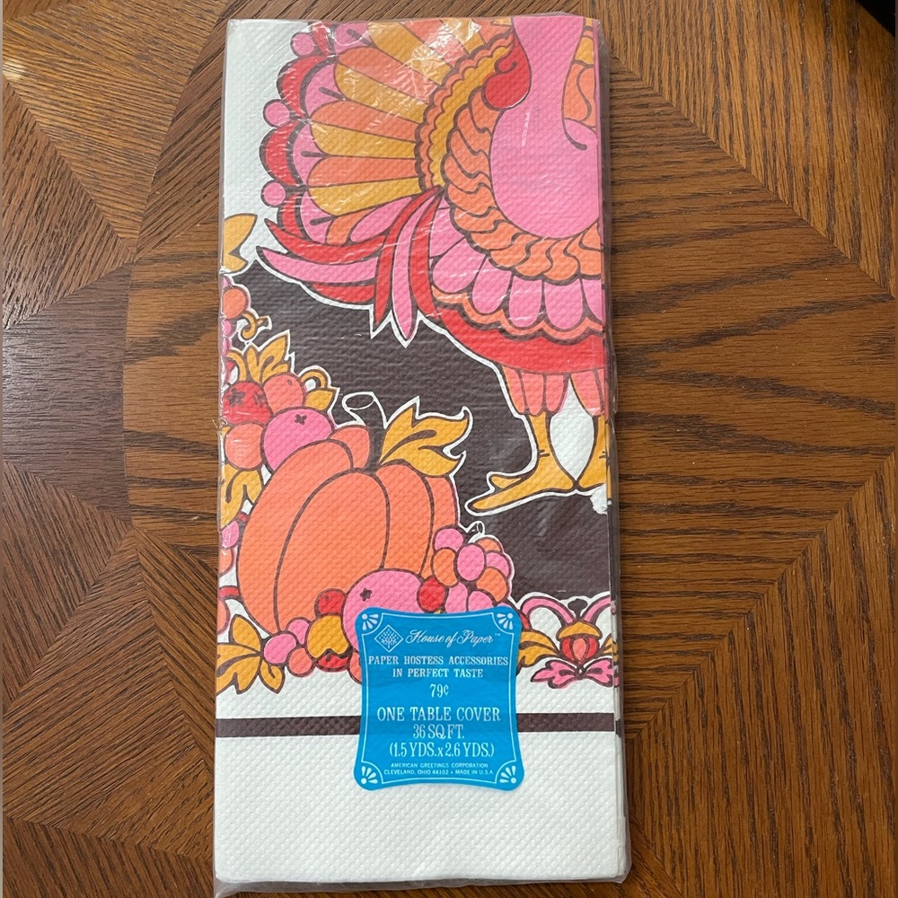 Vintage House of Paper Thanksgiving Table Cover w Pink, Orange, Brown Turkey